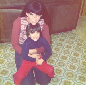 1975 mom & Eliot